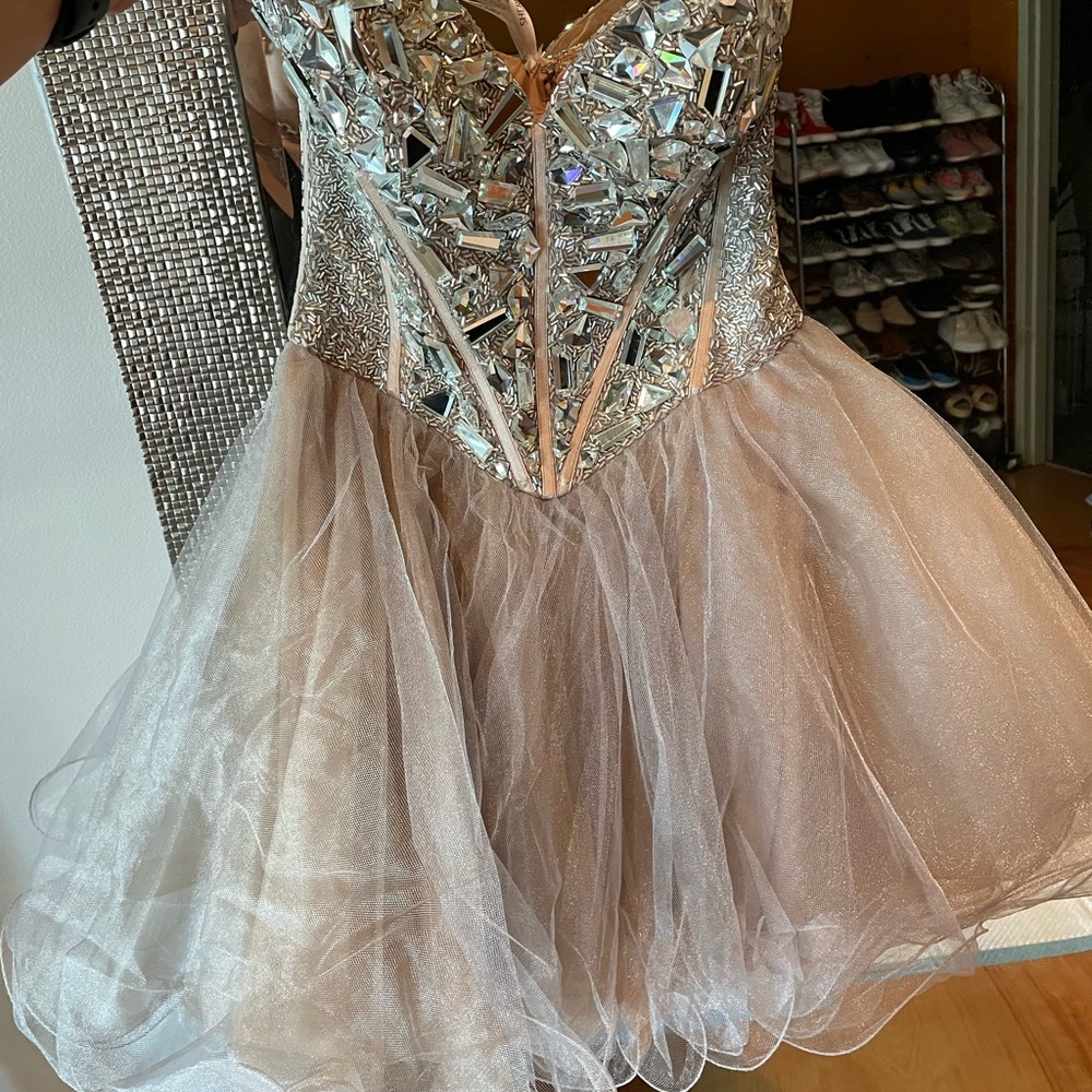 AMAZING SHERRI HILL COCKTAIL DRESS